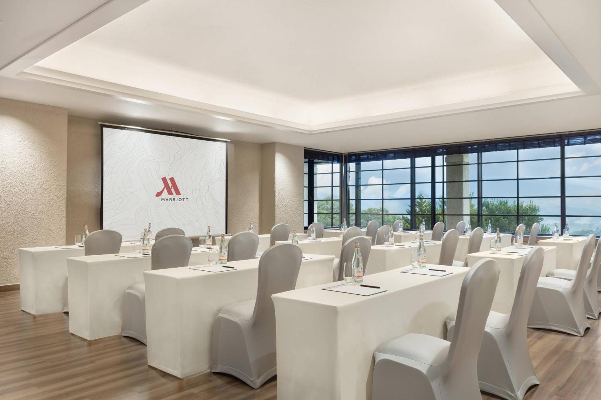 Izu Marriott Hotel Shuzenji Exterior photo